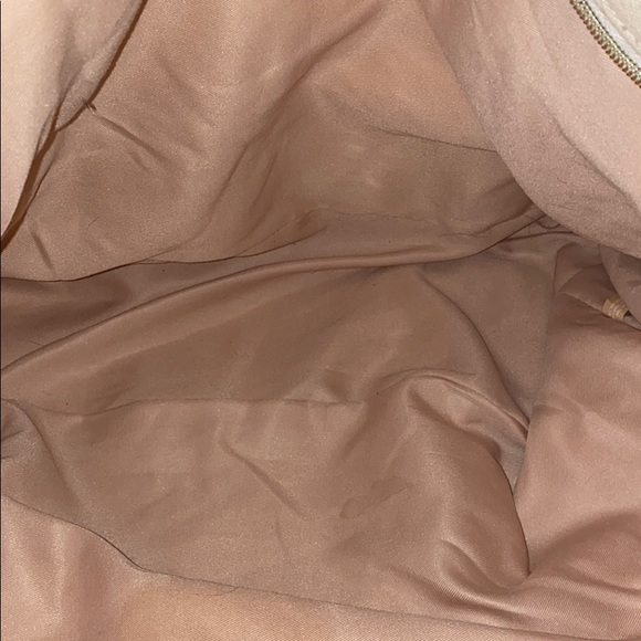 Two Victoria secrets tote bags - Picture 7 of 8